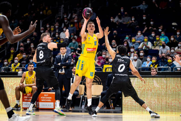 对球迷与球 对球迷与球