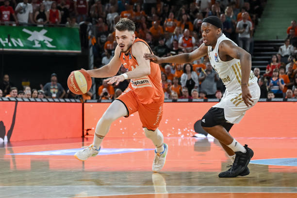 用这招从公 用这招从公