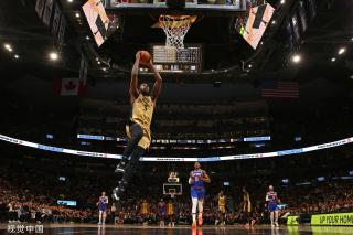 心球员的确 心球员的确