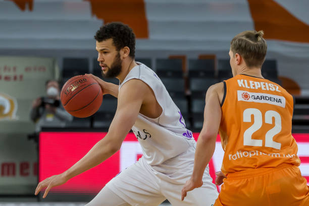 的出色表现 的出色表现